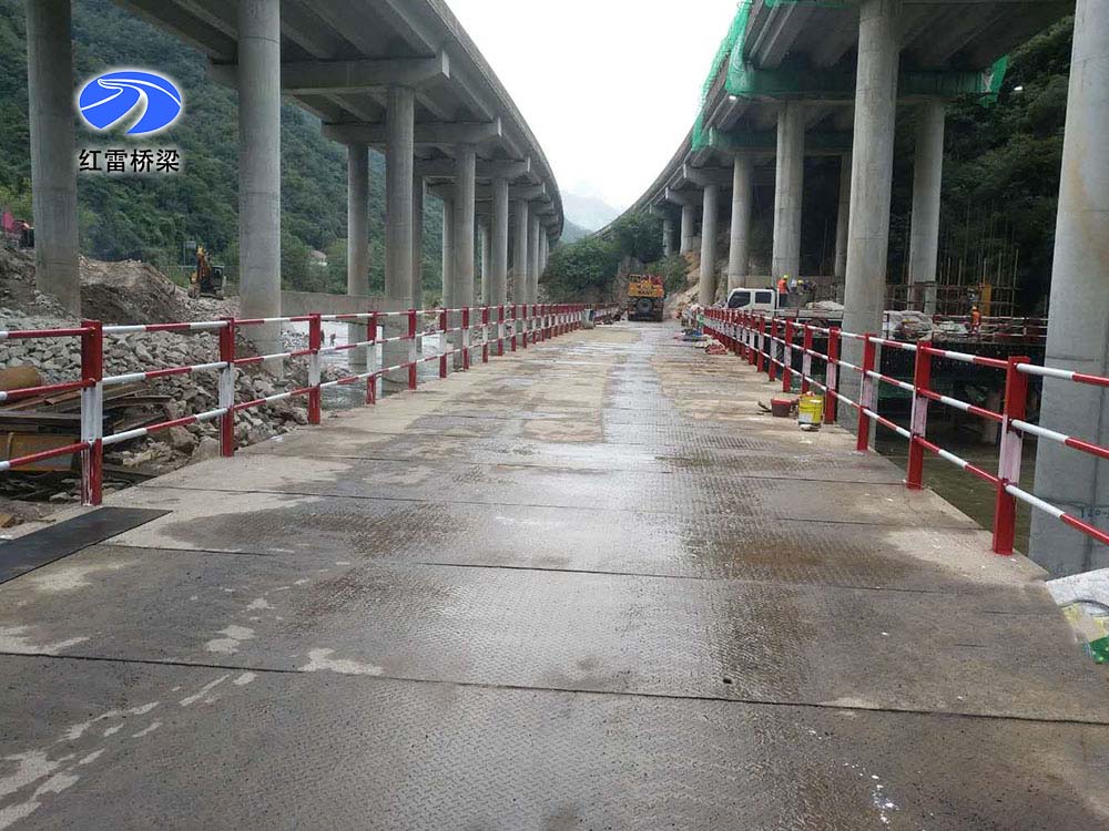 漢坪高速公路坪坎至漢中（石門）段工程1.jpg